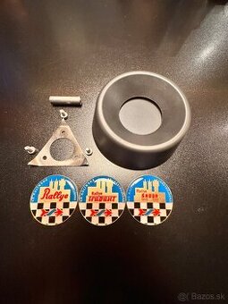 Nový stredový kryt (puk) z PUR peny na športový volant Kolíň