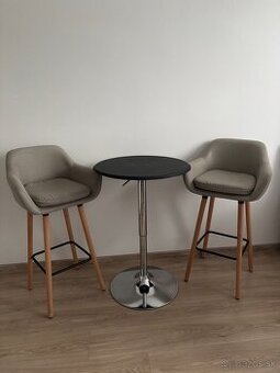 Predám set- barový stolík + 2 stoličky