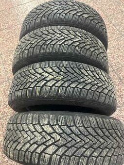 185/60 R15 CONTINENTAL ZIMNE