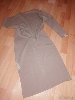 Kura collection šaty nude dress