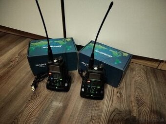 Predám 2ks vysielačiek baofeng uv-5rh 10w