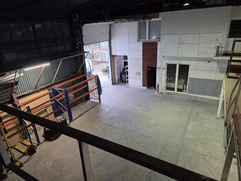 RealityKolesár prenajíma sklad393m2kanc130m2 Textilná Jazero