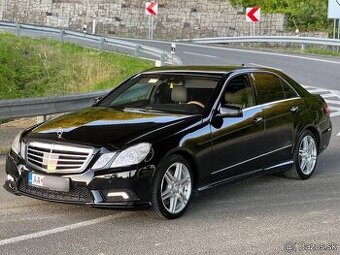 Mercedes E500 W212 5.5i V8 285kw / 388ps kupene na SK