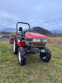japonský malotraktor YANMAR F210 s rotavátorom