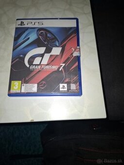 Hra na ps5 gran turismo 7