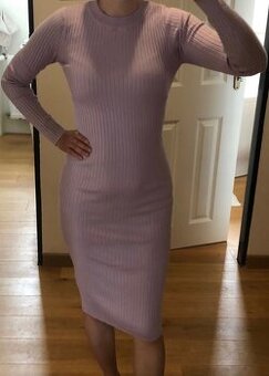 ——Bledofialové pleteninové šaty Reserved, S/36, 6 E—