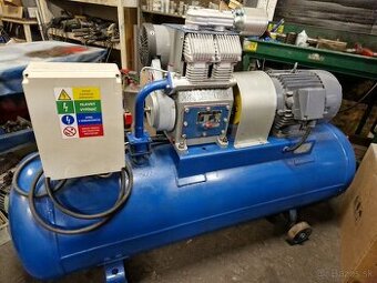 Kompresor Orlík 2JSK75