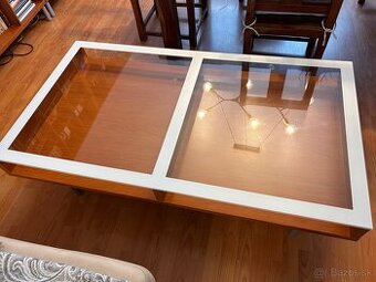 Darujem za odvoz konferenčný stolík