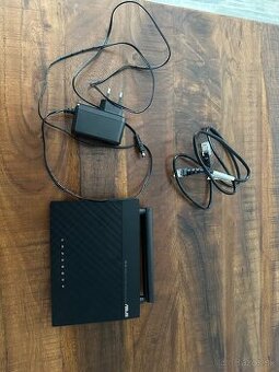 Router Asus DSL-N16