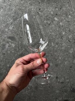 POHÁRE NA VÍNO NOVÉ, SADA PRE DVOCH