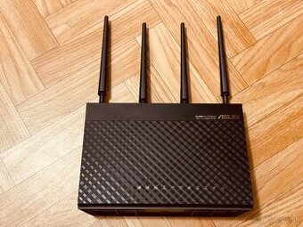 Router ASUS 4G-AC68U