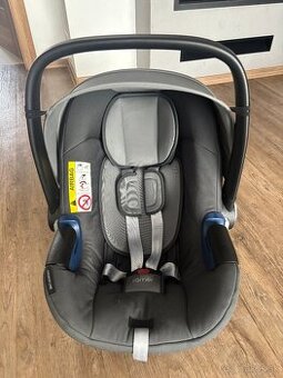 Autosedačka Britax Römer Baby-Safe i-Size – TOP stav