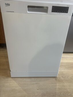 Umyvačka riadu Beko
