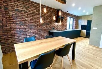 Predám 2- izbový 58m² nadštandardne prerobený byt s balkónom