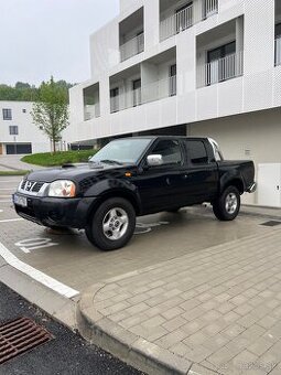 Nissan Navara 2.5 Di 98kw D22