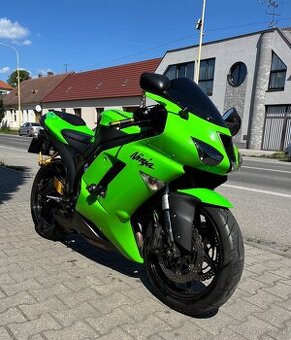 Kawasaki zx6r