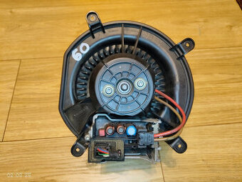 ventilator kurenia mercedes a a2308210251 60€