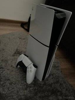 PlayStation 5 Slim (disková verzia) – TOP stav, komplet bale