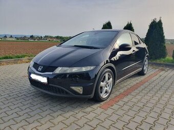 Predám Honda Civic 1.4 Sport