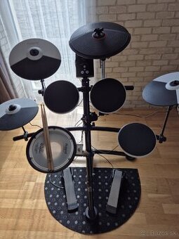 Elektronické bicie Roland