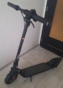 Elektrická kolobežka Ninebot Segway Kickscooter F2oter