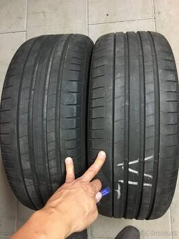 Pirelli 225/40 R19 letné