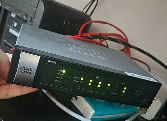 Cisco RV320