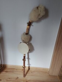 Ručne vyrábaný ozembuch