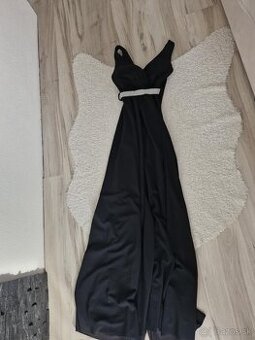 Predám dámske šaty čierne