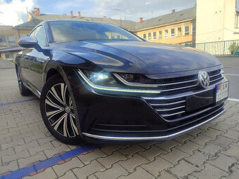 Areton 2.0 tdi 110kw Elegance