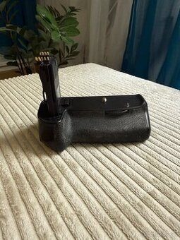 Battery grip pre Canon EOS 70D