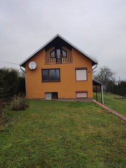 Rodinný dom v Krušinci . - 1