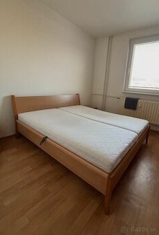 Manželská posteľ 175x200