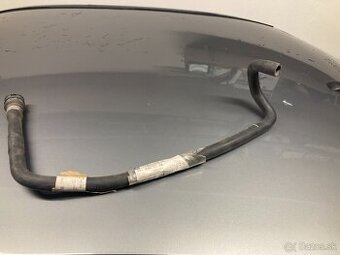 Hadica chladiacej kvapaliny  originál MB  9018301196