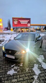 Seat Exeo 2.0 TDI 105kw sedan