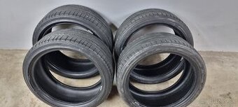Predám 4xletné pneumatiky Bridgestone 235/40r19