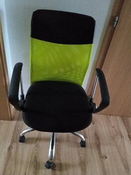 Kancelárské stoličky