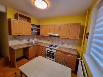 Poprad JUH3, 3 izbovy prerobeny byt - 1