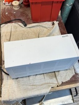 Záložný zdroj 3000w pre batérie 2/48v