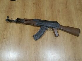 Predám AK47