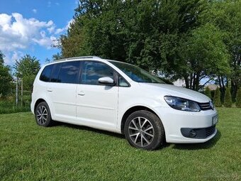 VW Touran 1,6 tdi 77kw 2015