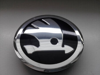 Nálepky na pukličky diskov Škoda 56 mm strieborné a zelené