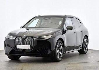 BMW iX XDRIVE 40 Připravujeme 240 kw