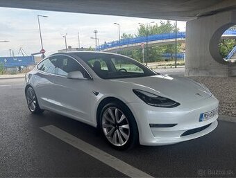 Tesla model 3 Long range AWD v tovarenskej zaruke