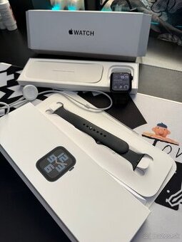 Apple Watch SE 2023 44mm, zdravie batérie 99%