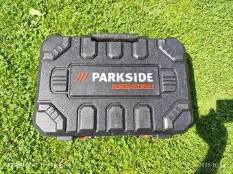 AKUMULÁTOROVÝ RÁZOVÝ UŤAHOVÁK PRE KOLESÁ PARKSIDE 20V BEZKAR