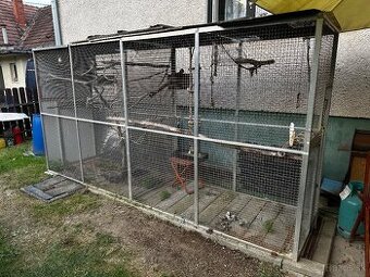 Klietka/voliera pre vtaky