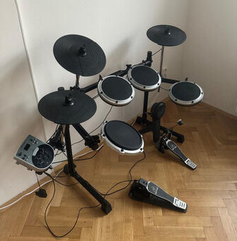 Elektronická bicia súprava - Behringer XD8USB