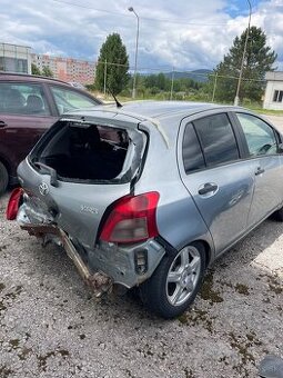Toyota yaris - náhradné diely