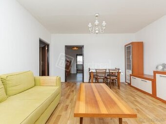 Byt na predaj: 3 izby, loggia, pivnica – pokojné býva…